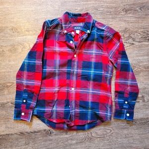 Boys Children's Place red and blue plaid button up long-sleeve shirt size 7-8